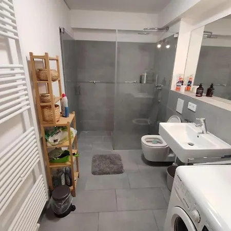 Plants 24 7 Check In 4 Persons * Kelkheim