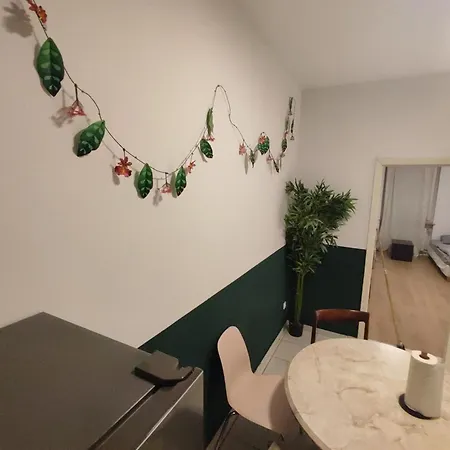 Plants 24 7 Check In 4 Persons Apartment *