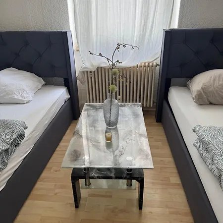 Apartment Plants 24 7 Check In 4 Persons