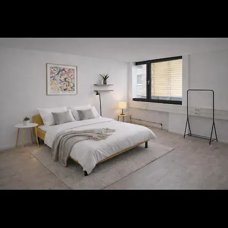 Apartmán Plants 24 7 Check In 4 Persons Kelkheim