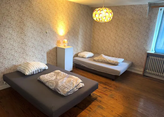 Apartment Plants 24 7 Check In 4 Persons